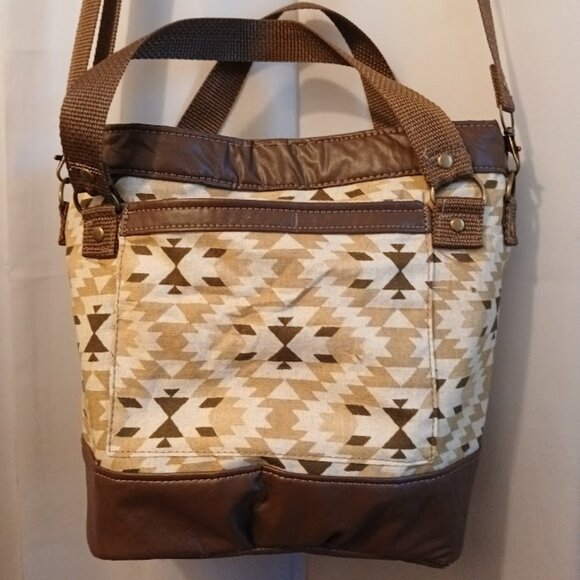 New Bucket Saddle Bag Purse Tote Brown Mustard Chevron Aztec print Pleather - Picture 3 of 10